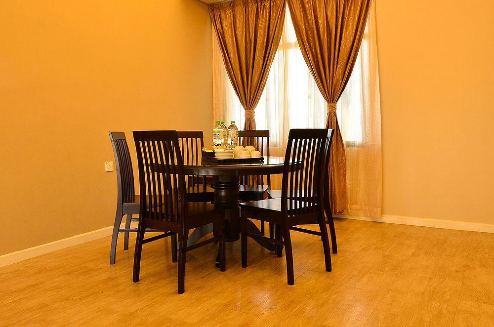 Jetty Suites Apartments Malacca Екстериор снимка