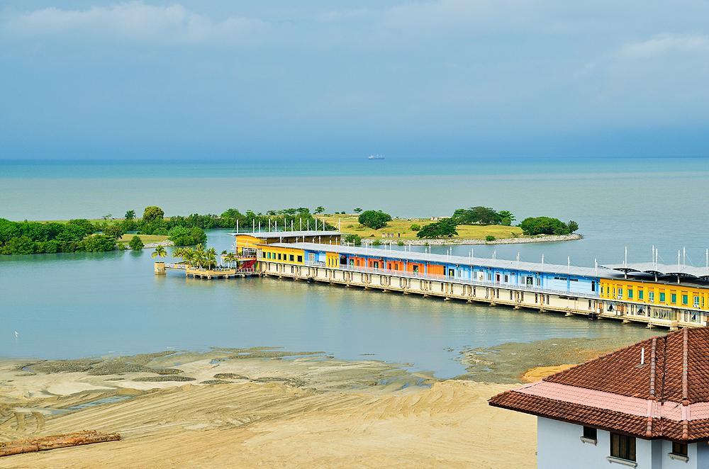 Jetty Suites Apartments Malacca Екстериор снимка